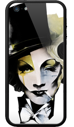 Портрет женщины с андрогинным стилем и курящей сигаретой - Бампер на iPhone 5, 5S, страница 32