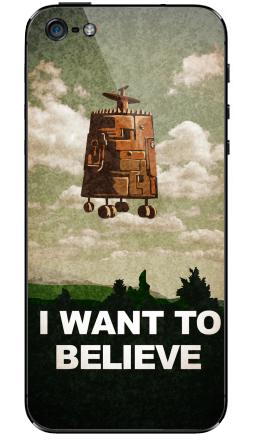 Футуристический летательный аппарат с колёсиками в лесу I Want To Believe - Виниловые наклейки на iPhone 5 - купить в Москве, страница 47