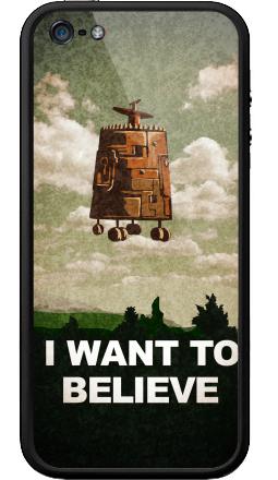 Футуристический летательный аппарат с колёсиками в лесу I Want To Believe - Бампер на iPhone 5, 5S, страница 32
