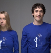 Человеческая грудная клетка с цветами Истинная любовь  - фотографии футболок