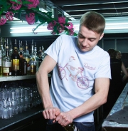 На холке Левиафана  - фотографии футболок